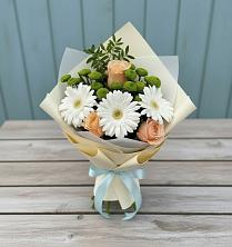 Букет цветов из:  Герберы, Розы и Хризантемы в Гудермесе